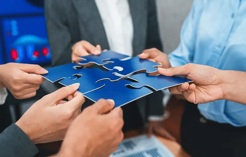 puzzle-pieces-manufacturing marketing Put together the puzzle pieces of industrial and marketing serviecs